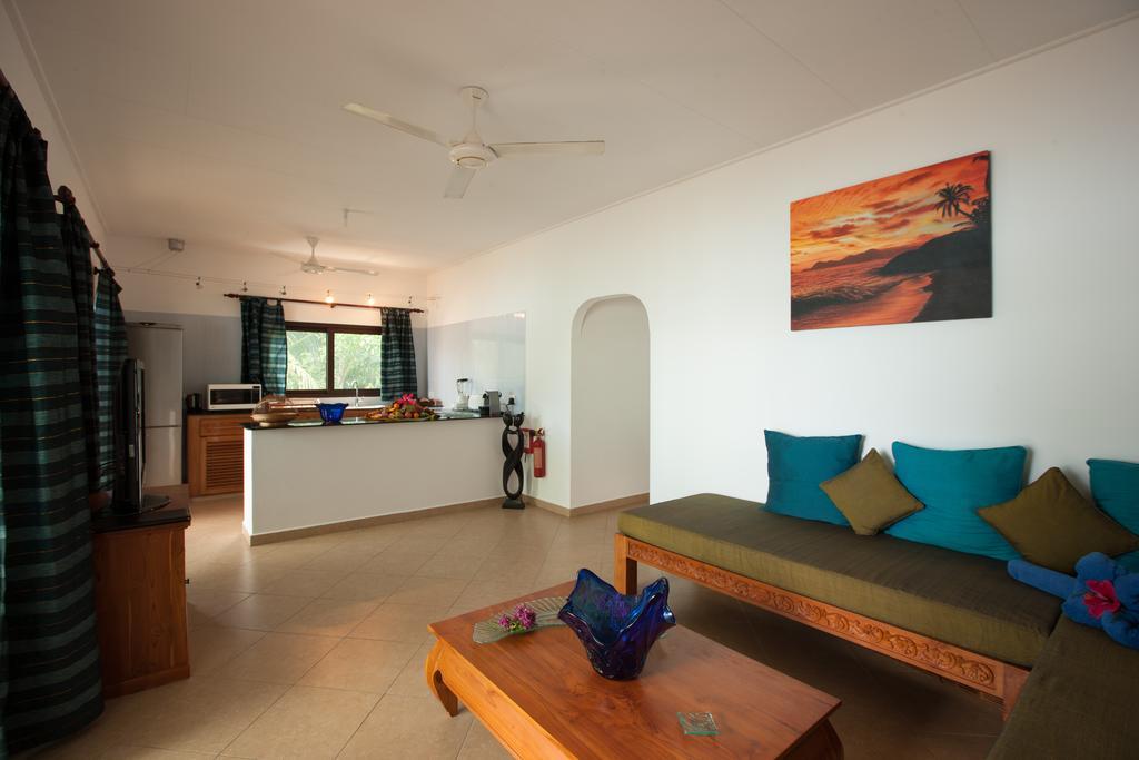 Villa Face Mer Anse Volbert Village  Room photo